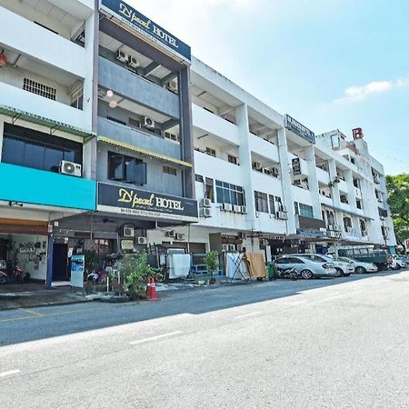 F Hotel Sungai Dua Bukit Exterior photo